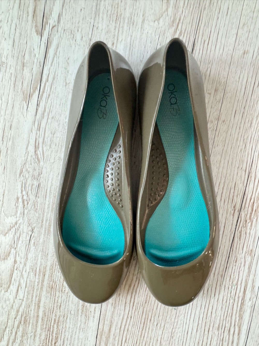 Oka B. Olive Eco-Friendly BioBased Shiny Patent Ballet Flats - Teal Insole 8 - Picture 3 of 11